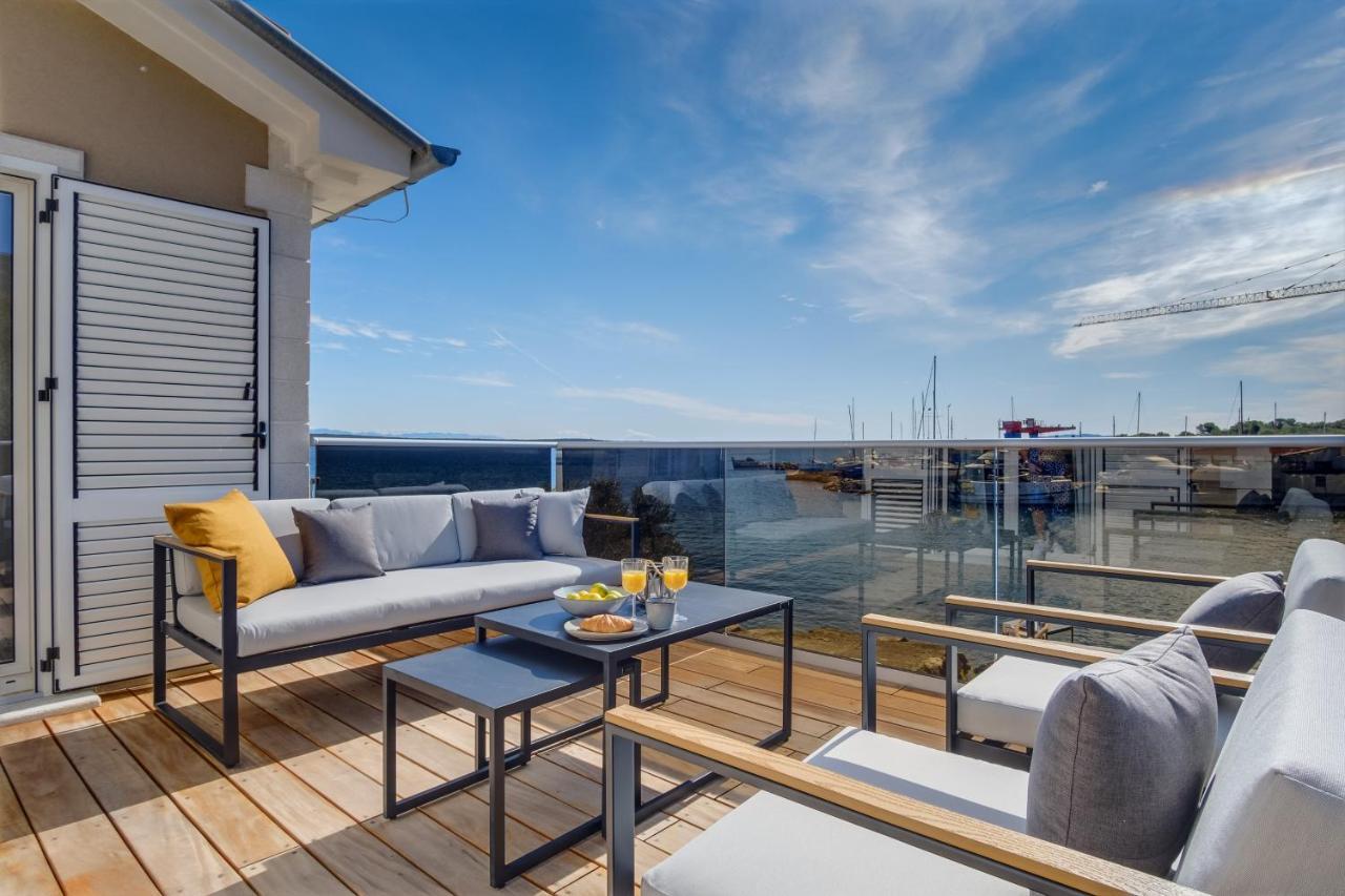Lucica 360 Sea View Suite Nerezine Exterior photo