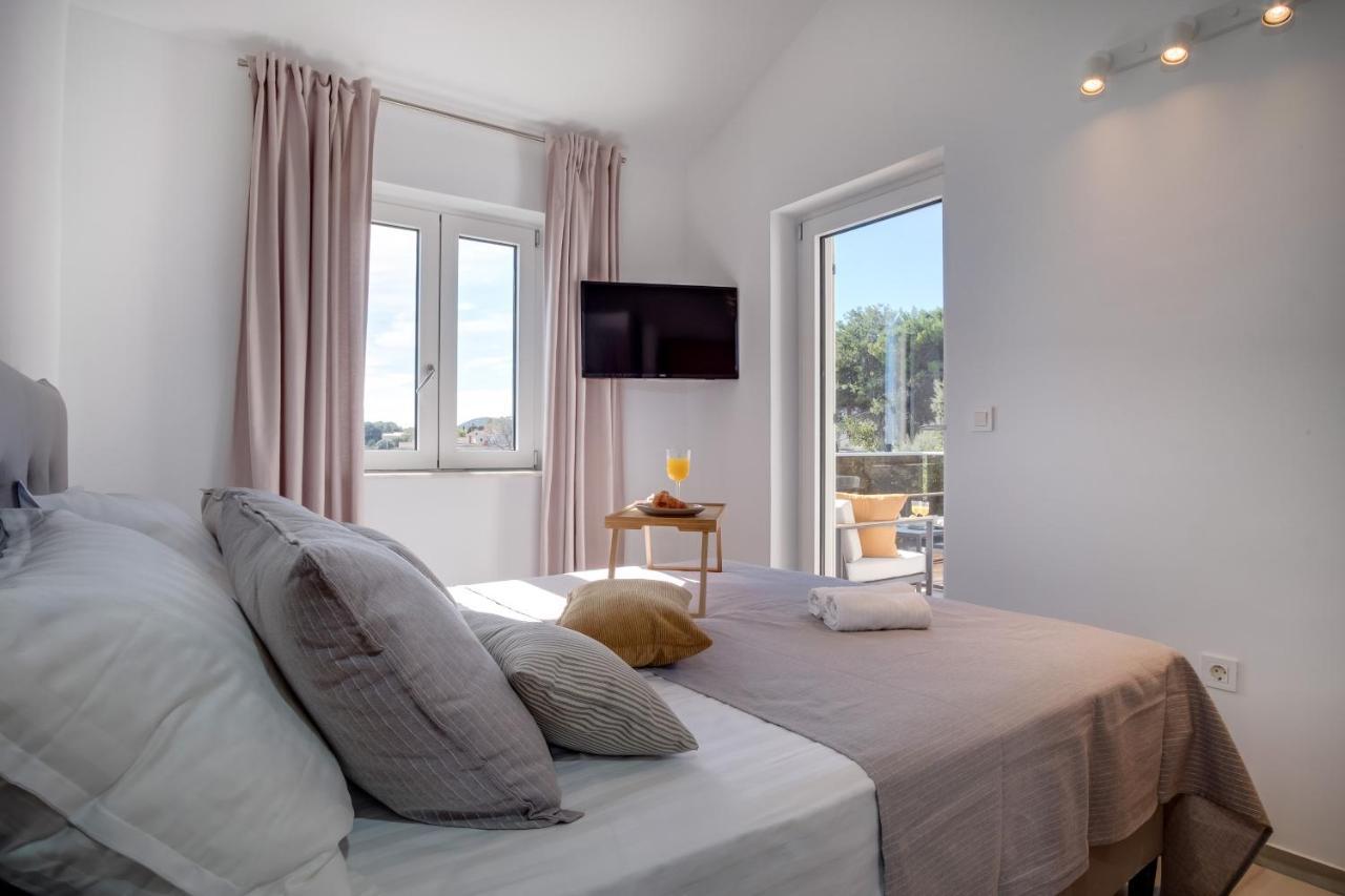 Lucica 360 Sea View Suite Nerezine Exterior photo
